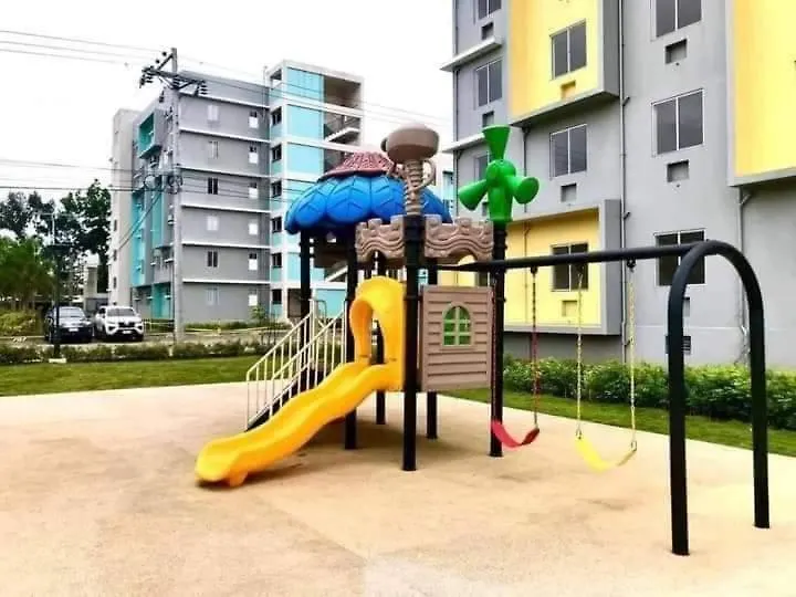 8 Spatial Condo Near Downtown, Coffee Shop, Snr, Sm, Hospital, Schools 2B Fully Furnished Davao City Filippinerna